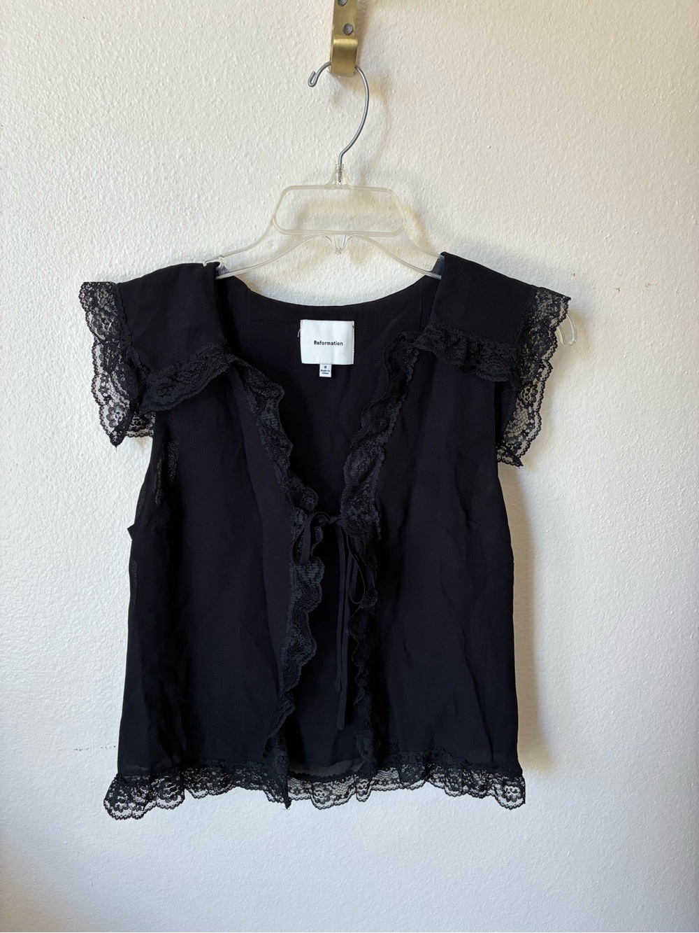 Reformation Women’s Clarisse Top In Black Sz 8 Georgette Sleeveless Lace Detail - Picture 2 of 7